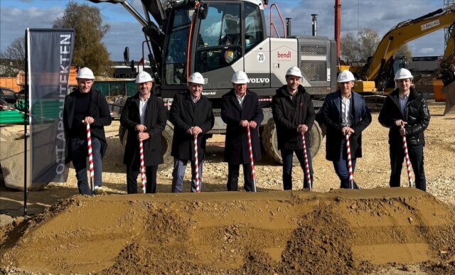 Spatenstich Neubau robatherm Werkshalle