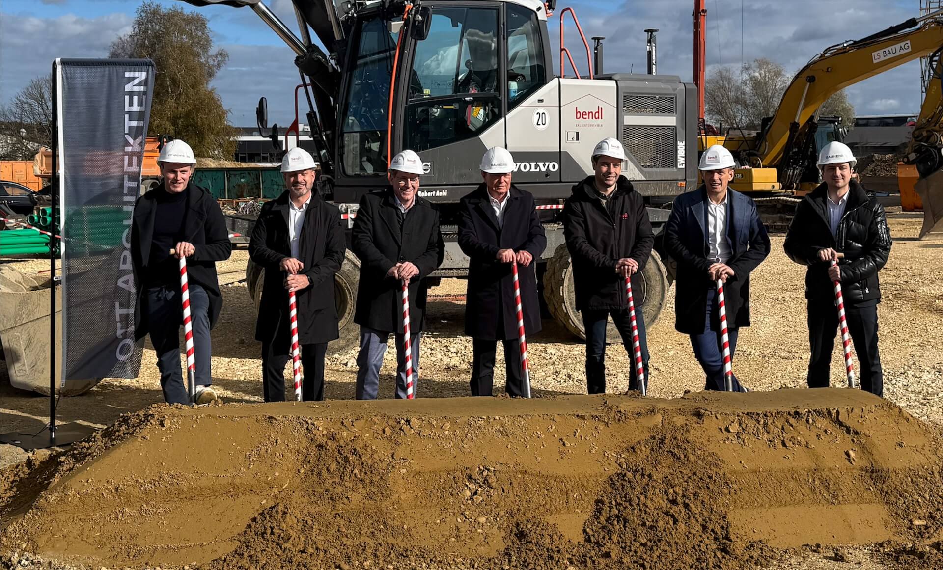Spatenstich Neubau robatherm Werkshalle