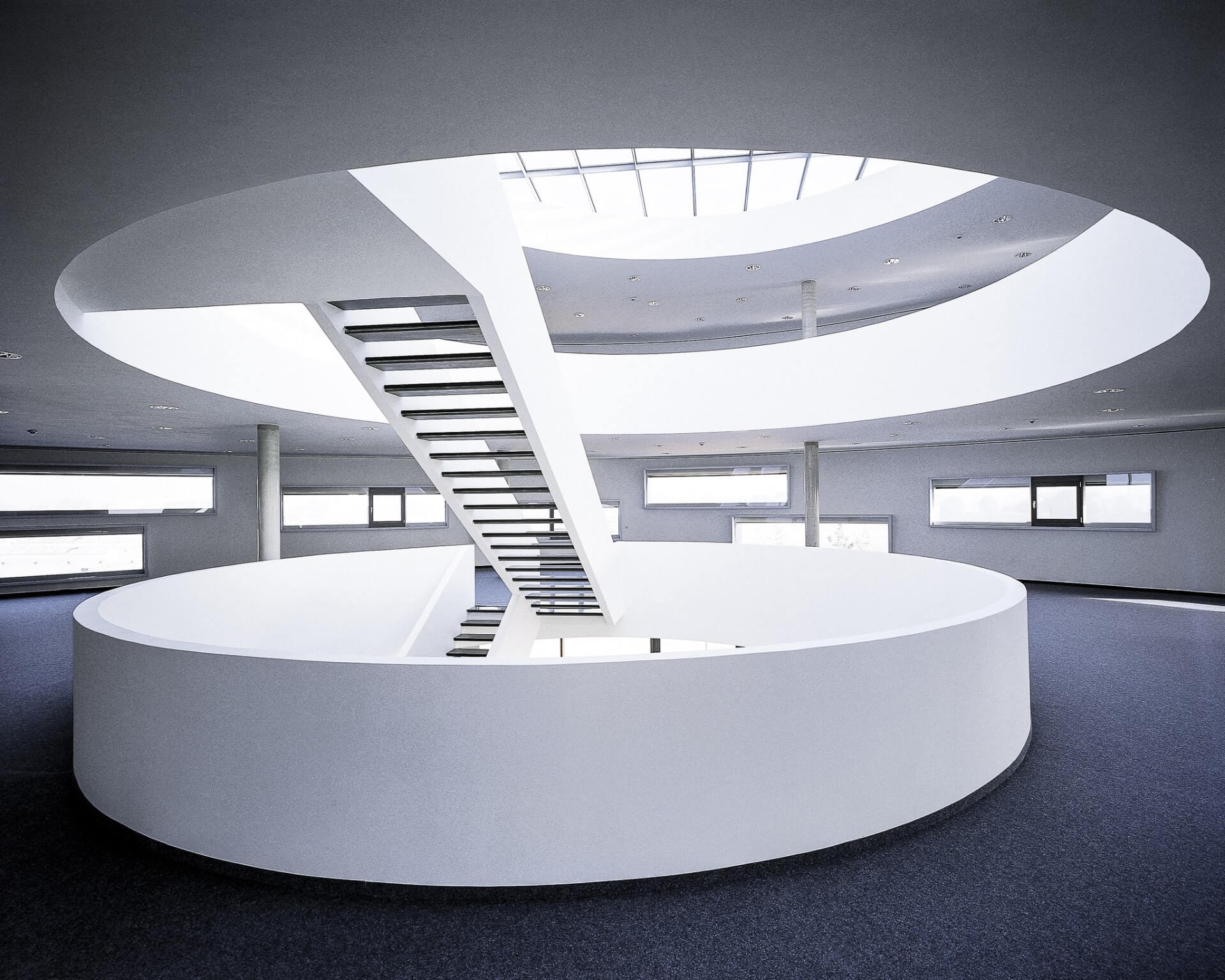 Cancom_Hauptverwaltung_Atrium